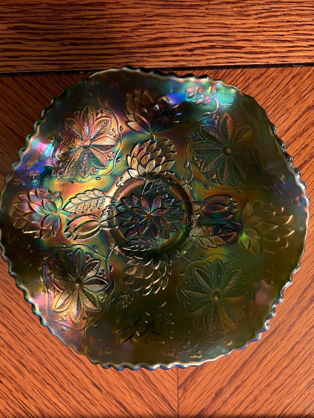 Vintage Green Fenton Waterlily & Poinsettia Iridescent Ruffled Footed Sauce